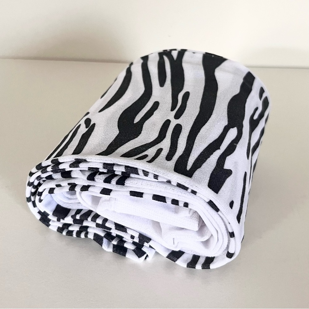 NWOT Zebra print stockings - Picture 16 of 16